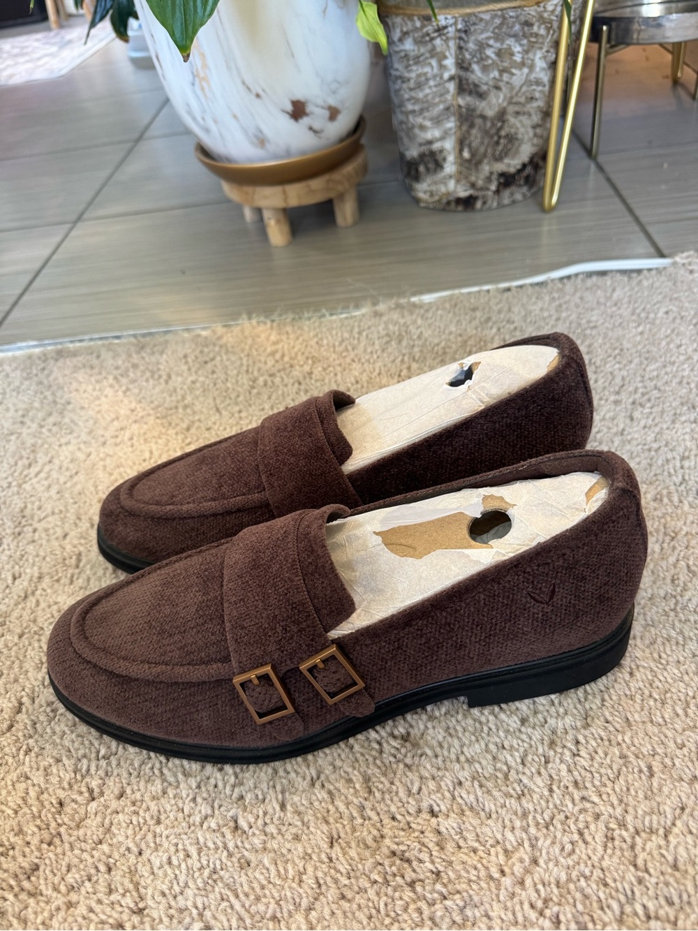 Vivaia Round-Toe Velvet Penny Loafers (Luciana) - Picture 3 of 4